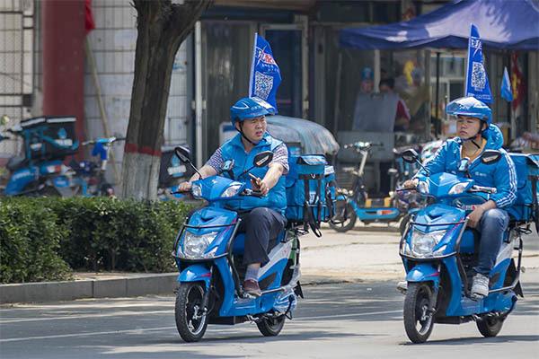 晚上兼职送外卖一个月能赚多少